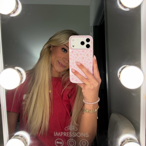 nicolelinder13